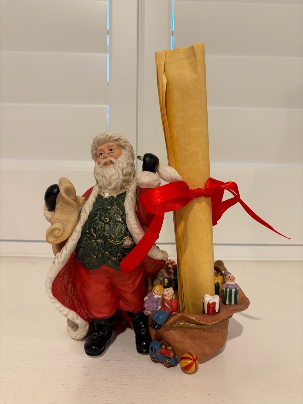 Vintage PartyLite Retired P9841 Santa Checking His List Tea Light Holder